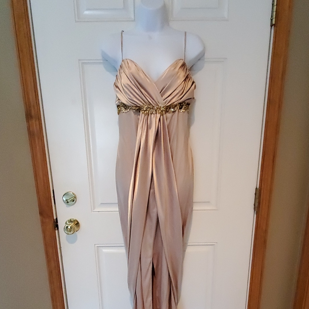 NIKI SILK GOWN